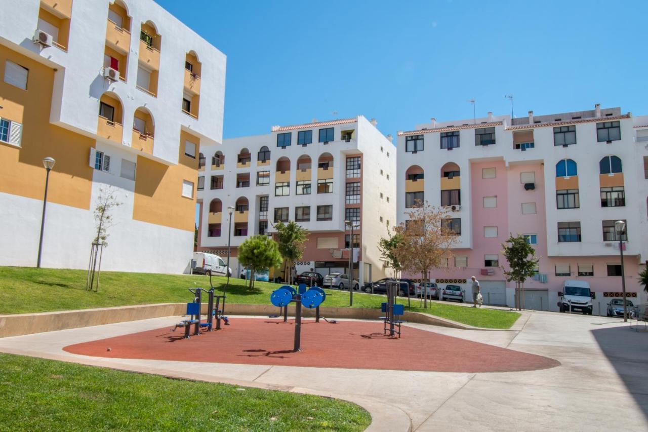 Apartamento Sao Pedro Do Mar Quarteira Bagian luar foto