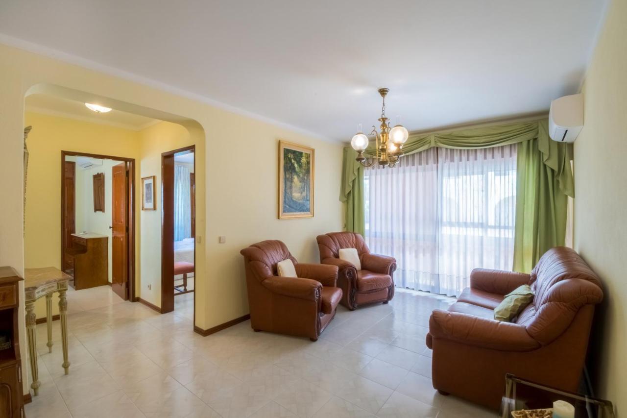 Apartamento Sao Pedro Do Mar Quarteira Bagian luar foto